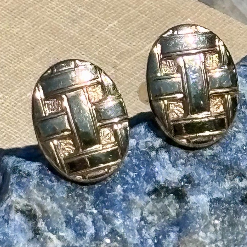 Vintage Basket Weave Cufflinks and Tie Clip!